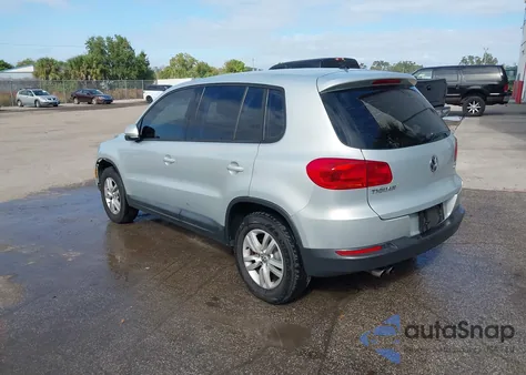 2014 Volkswagen Tiguan S from USA, damaged, VIN WVGAV3AX7EW526256